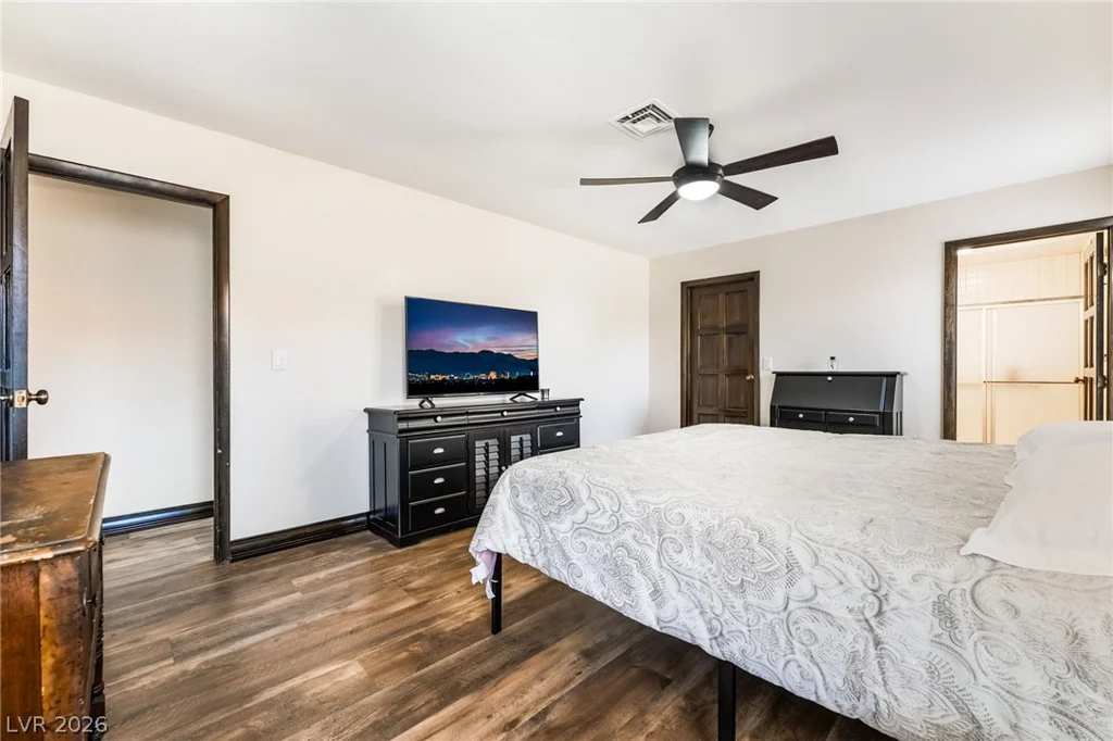 4211 Flamingo Crest, Las Vegas, NV 89121