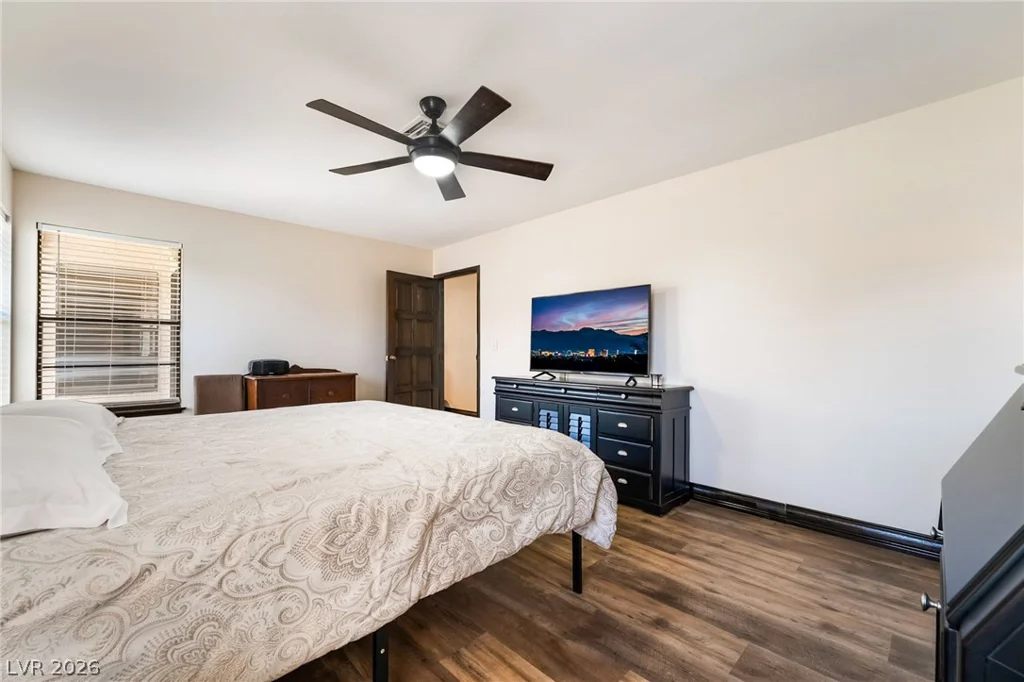 4211 Flamingo Crest, Las Vegas, NV 89121