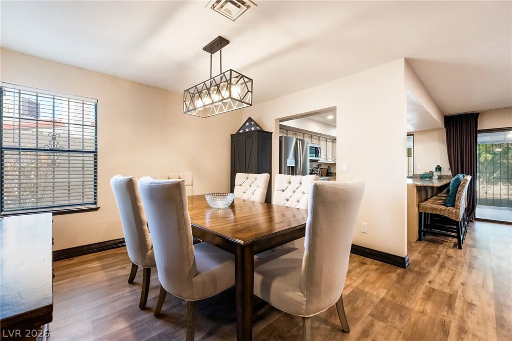 4211 Flamingo Crest, Las Vegas, NV 89121