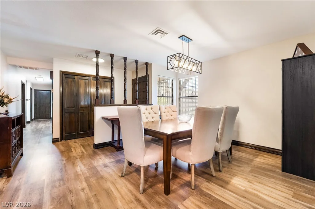 4211 Flamingo Crest, Las Vegas, NV 89121