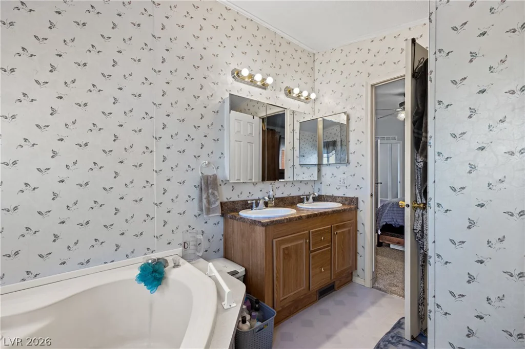 516 White Domes, Overton, NV 89040