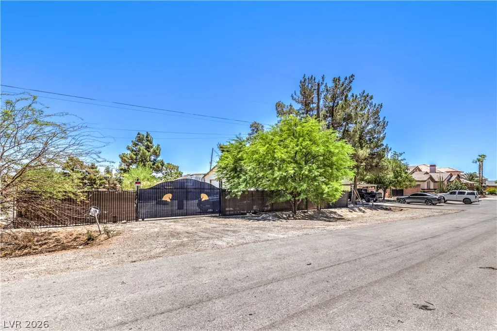 4714 Kenny, North Las Vegas, NV 89031