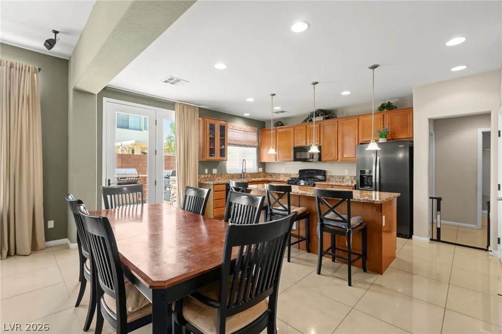 7383 Atacama, Las Vegas, NV 89179