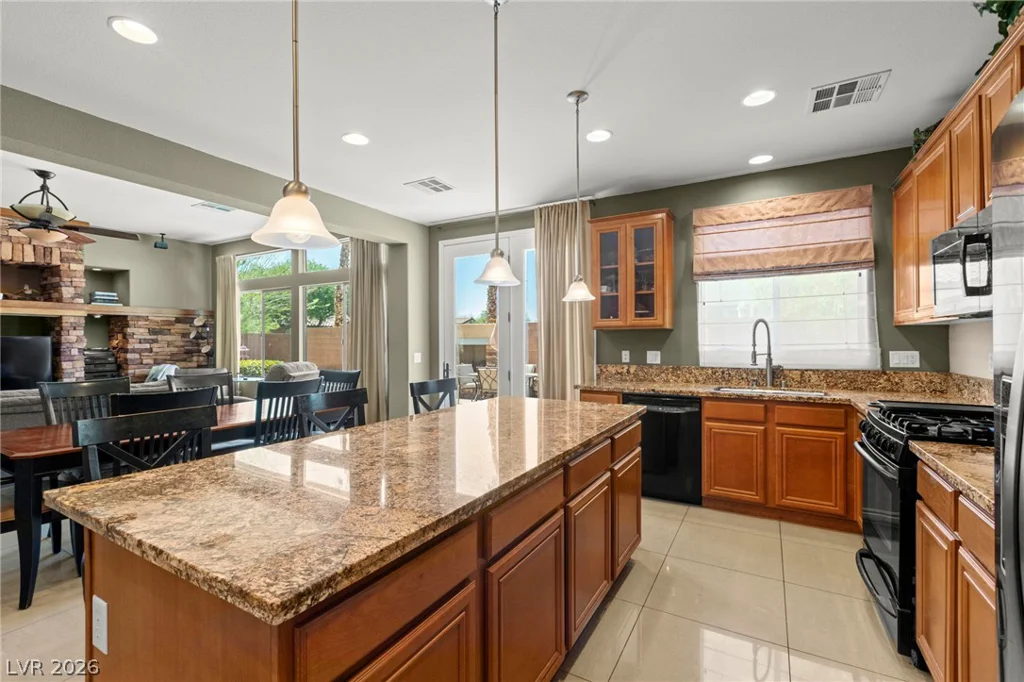 7383 Atacama, Las Vegas, NV 89179