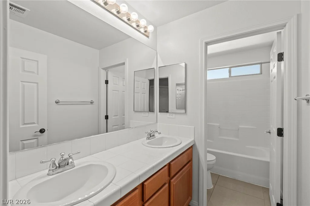 7383 Atacama, Las Vegas, NV 89179