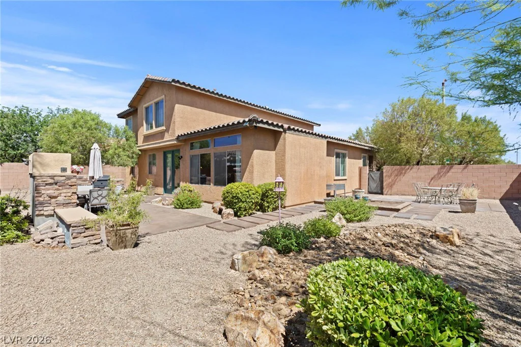 7383 Atacama, Las Vegas, NV 89179