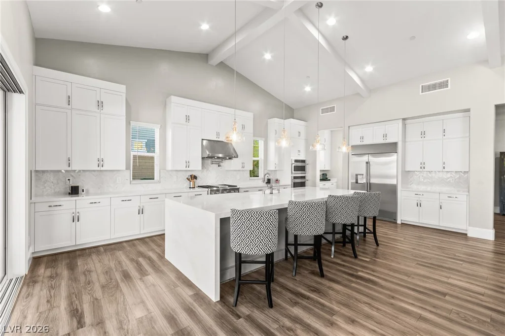 9911 Colsen Michael, Las Vegas, NV 89149