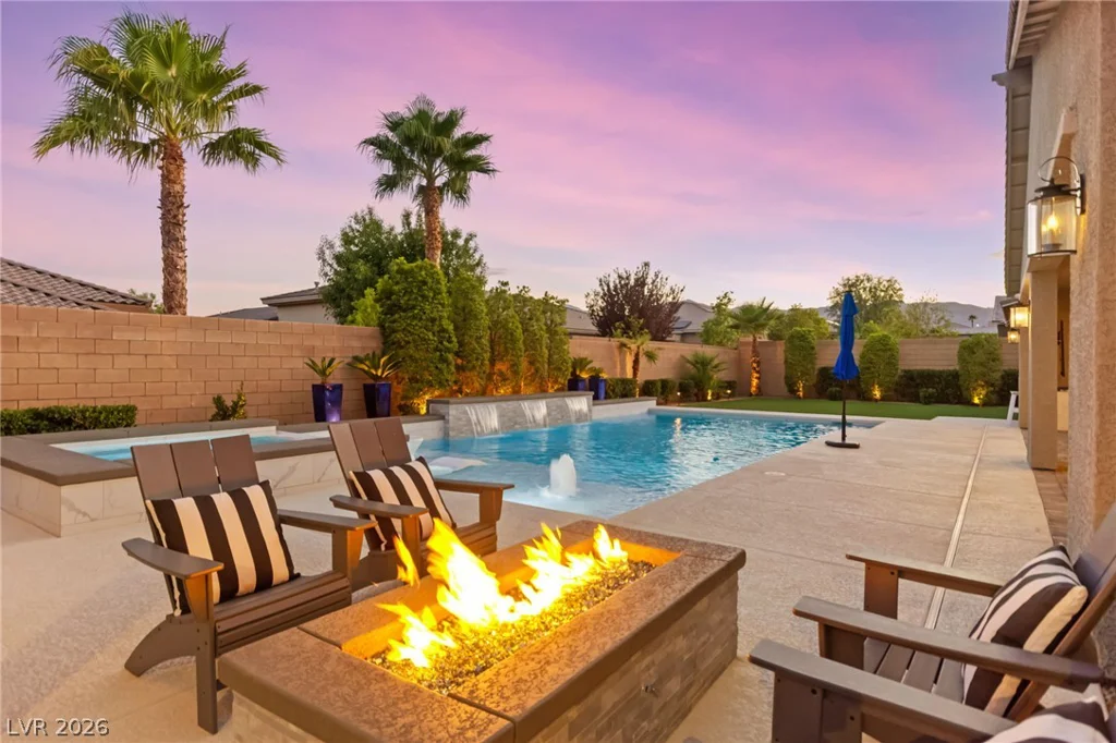 9911 Colsen Michael, Las Vegas, NV 89149