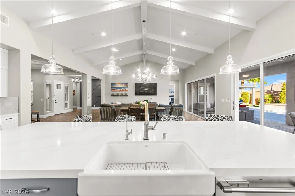 9911 Colsen Michael, Las Vegas, NV 89149