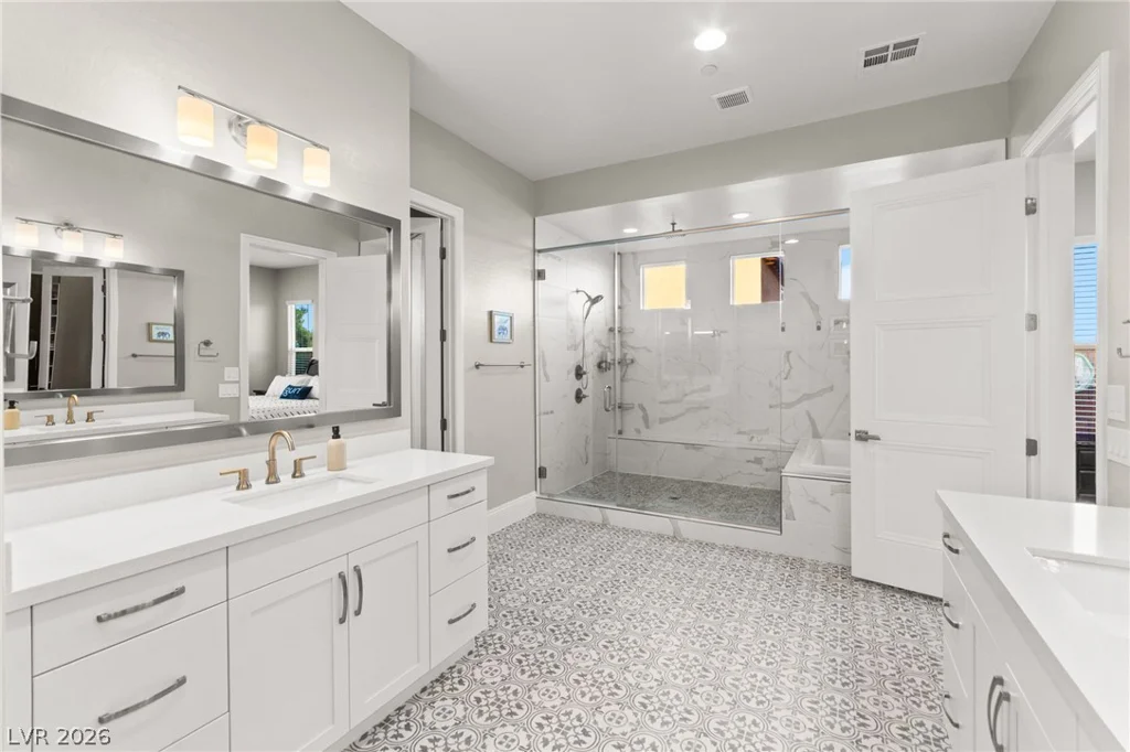 9911 Colsen Michael, Las Vegas, NV 89149