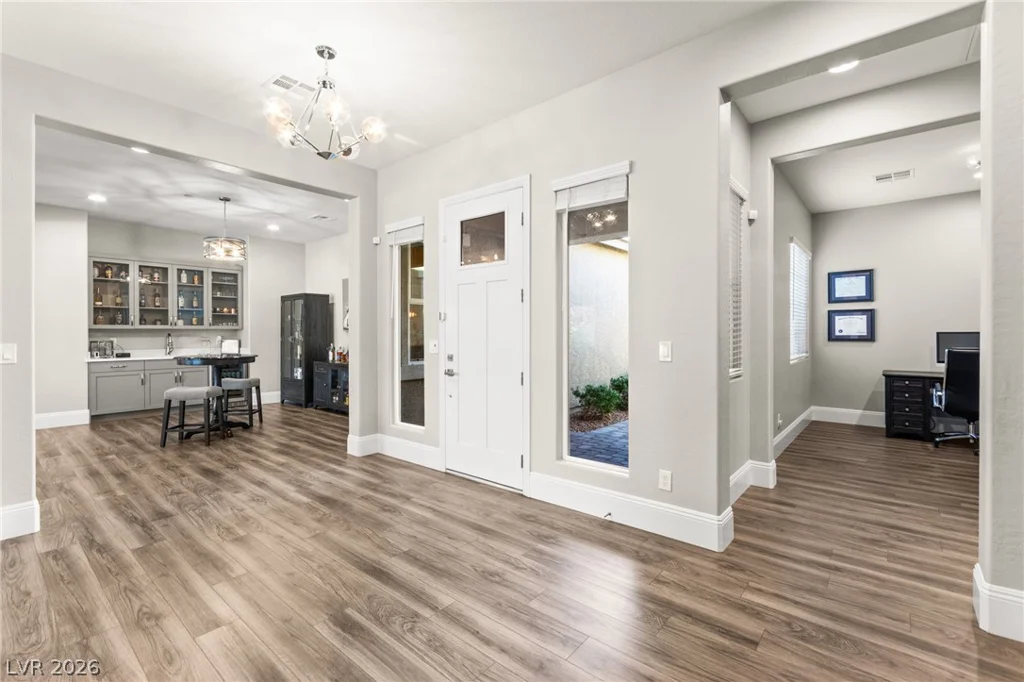 9911 Colsen Michael, Las Vegas, NV 89149