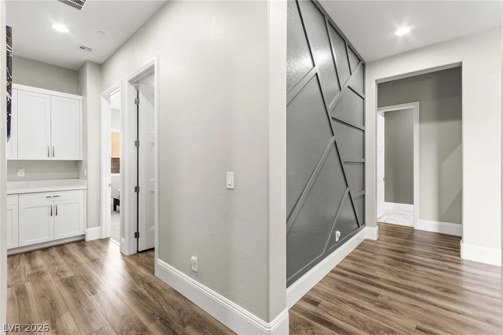 9911 Colsen Michael, Las Vegas, NV 89149