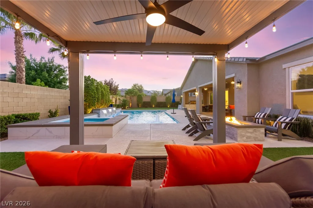 9911 Colsen Michael, Las Vegas, NV 89149