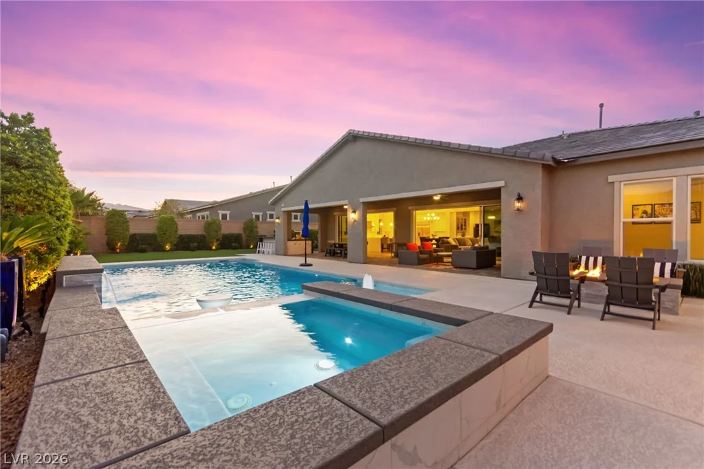 9911 Colsen Michael, Las Vegas, NV 89149