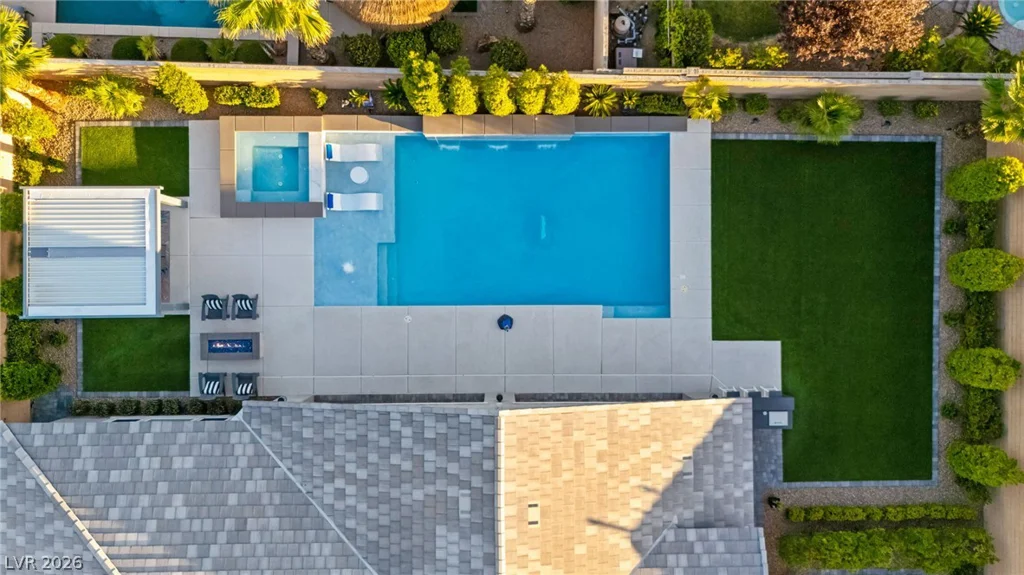 9911 Colsen Michael, Las Vegas, NV 89149