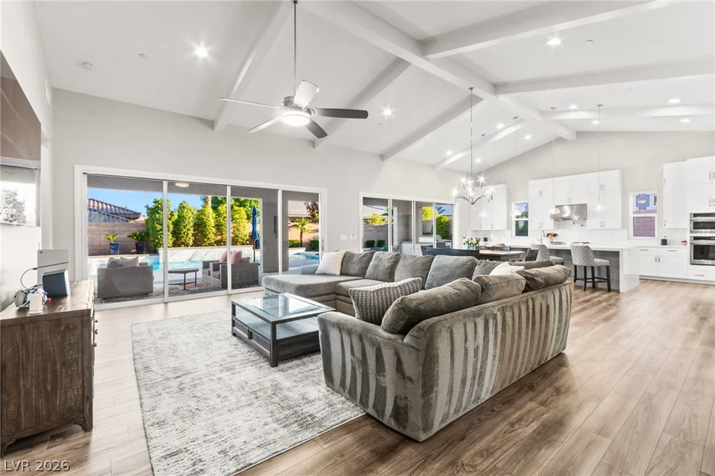9911 Colsen Michael, Las Vegas, NV 89149