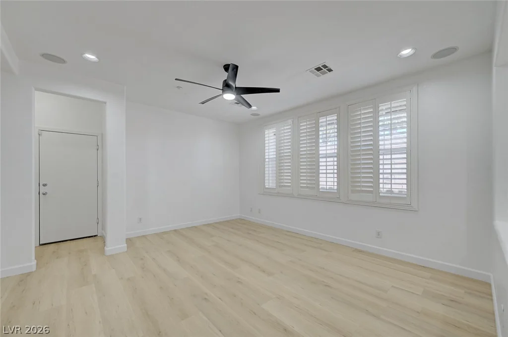 7564 Bright Eyed, Las Vegas, NV 89149