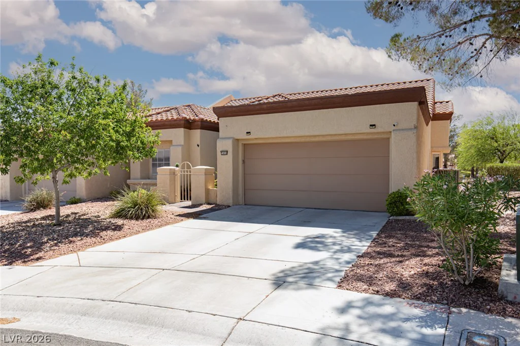 2408 Dove Valley, Las Vegas, NV 89134