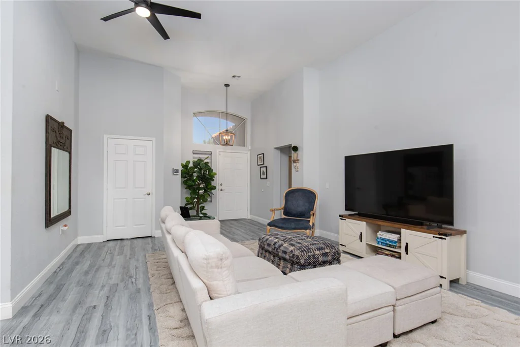 2408 Dove Valley, Las Vegas, NV 89134