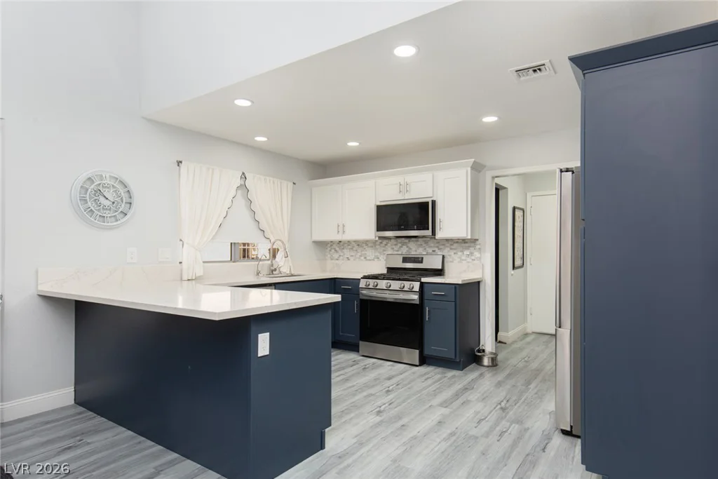 2408 Dove Valley, Las Vegas, NV 89134