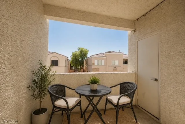 6320 Snap Ridge, North Las Vegas, NV 89081
