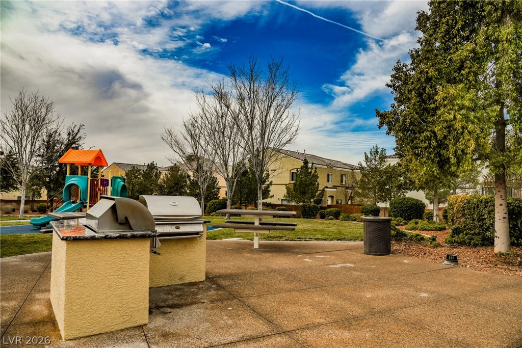 6320 Snap Ridge, North Las Vegas, NV 89081
