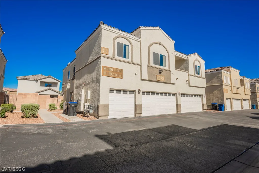 6320 Snap Ridge, North Las Vegas, NV 89081