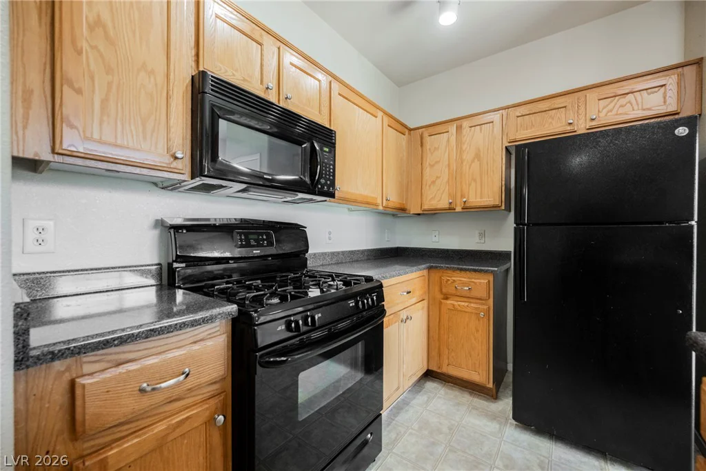6320 Snap Ridge, North Las Vegas, NV 89081