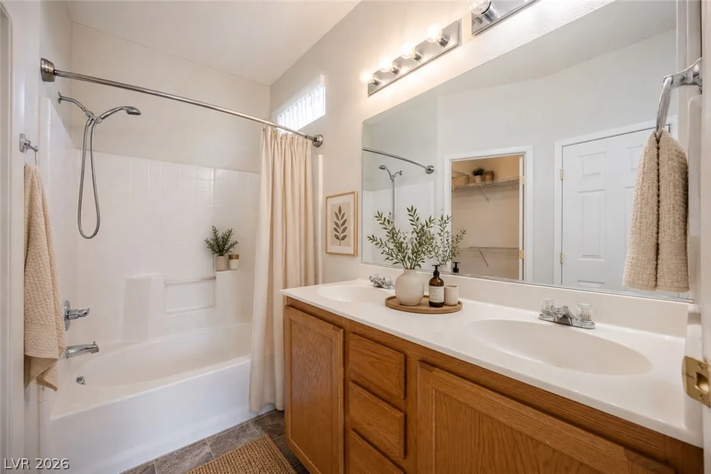 6320 Snap Ridge, North Las Vegas, NV 89081