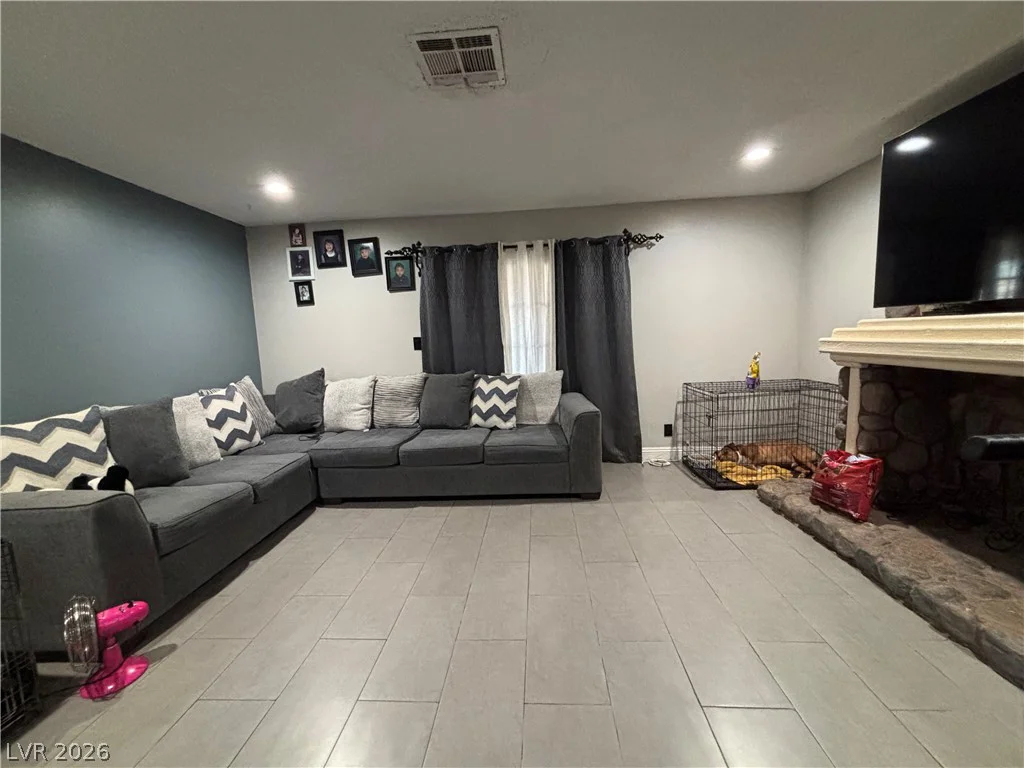 3916 Nixson, Las Vegas, NV 89110