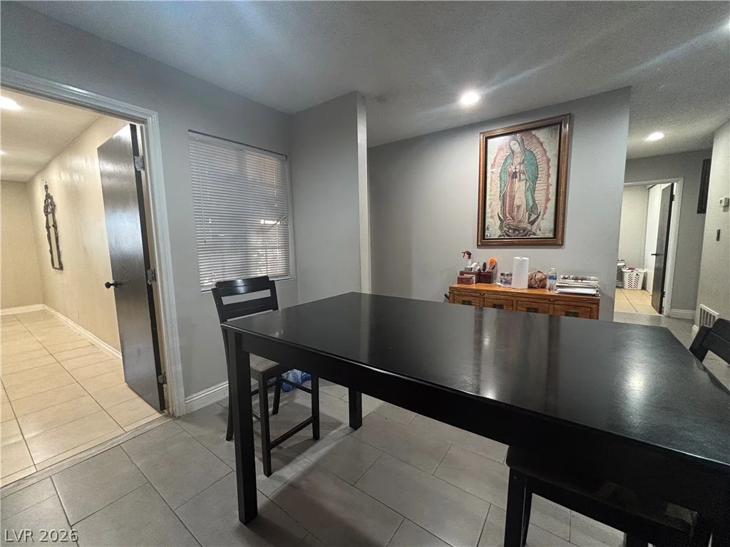 3916 Nixson, Las Vegas, NV 89110
