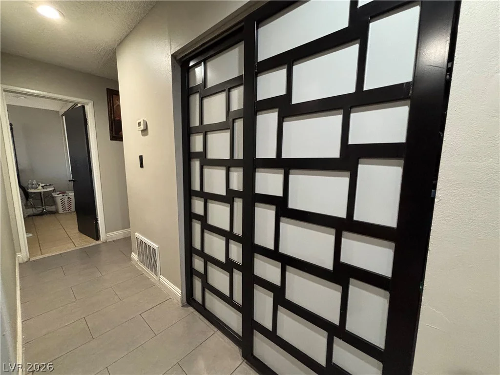 3916 Nixson, Las Vegas, NV 89110