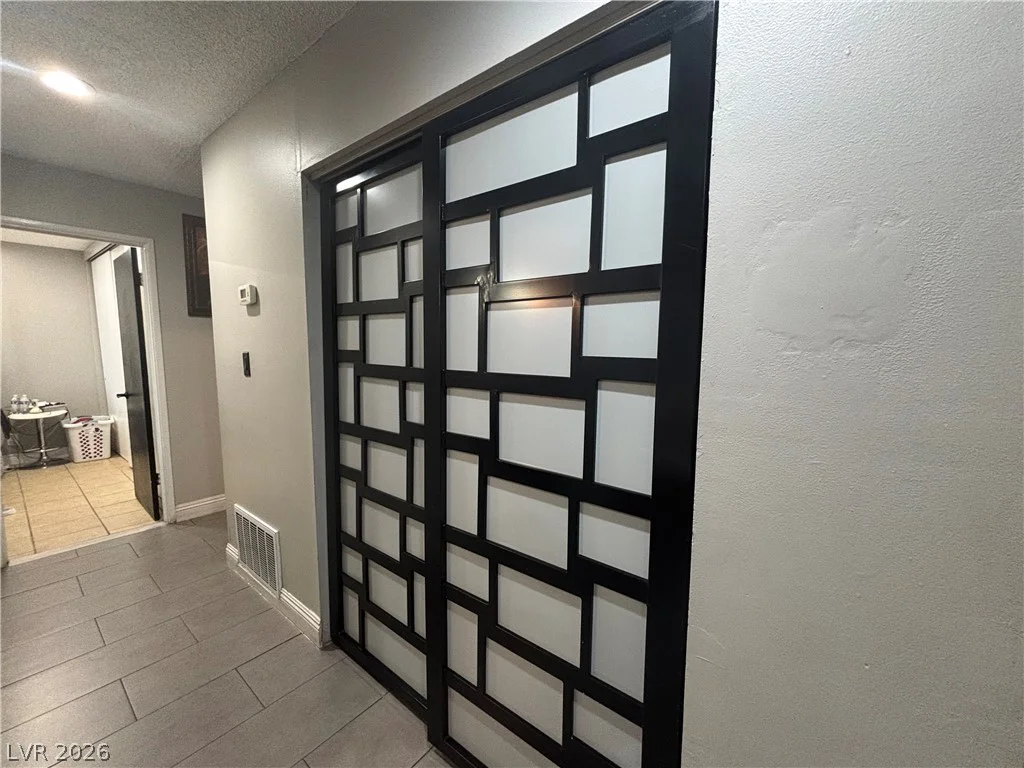3916 Nixson, Las Vegas, NV 89110
