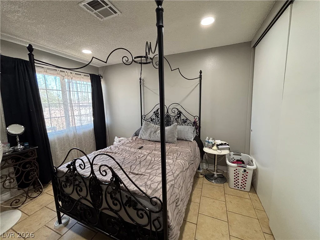3916 Nixson, Las Vegas, NV 89110