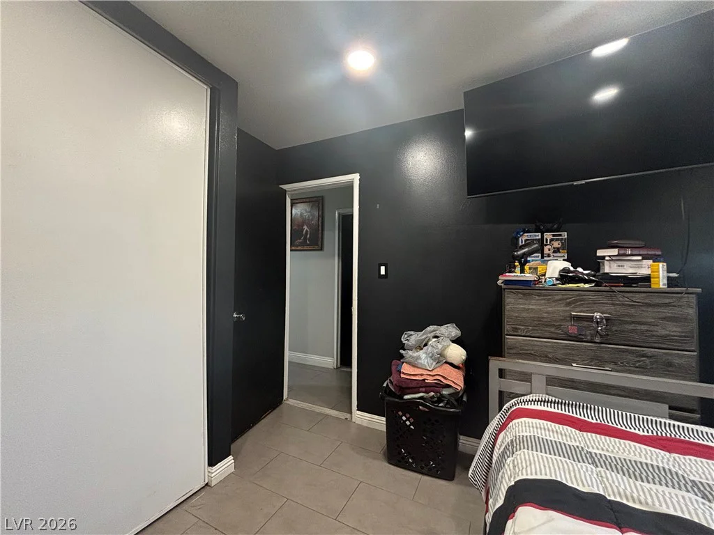 3916 Nixson, Las Vegas, NV 89110
