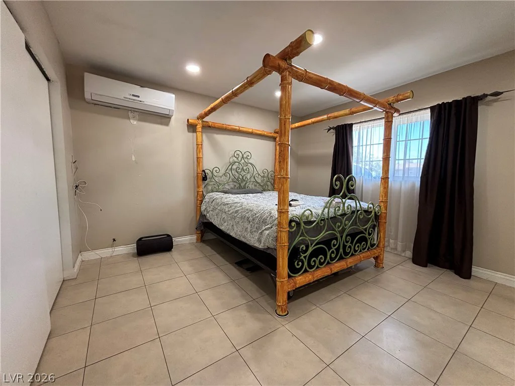 3916 Nixson, Las Vegas, NV 89110