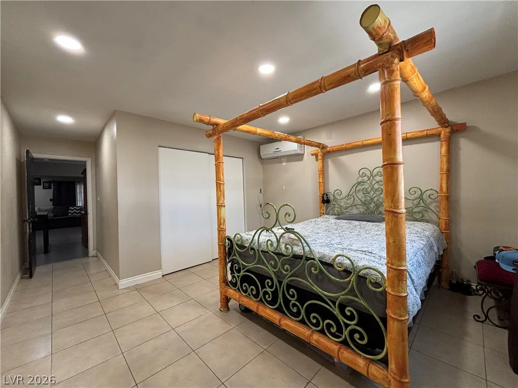 3916 Nixson, Las Vegas, NV 89110