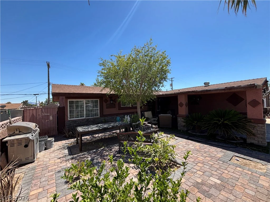 3916 Nixson, Las Vegas, NV 89110