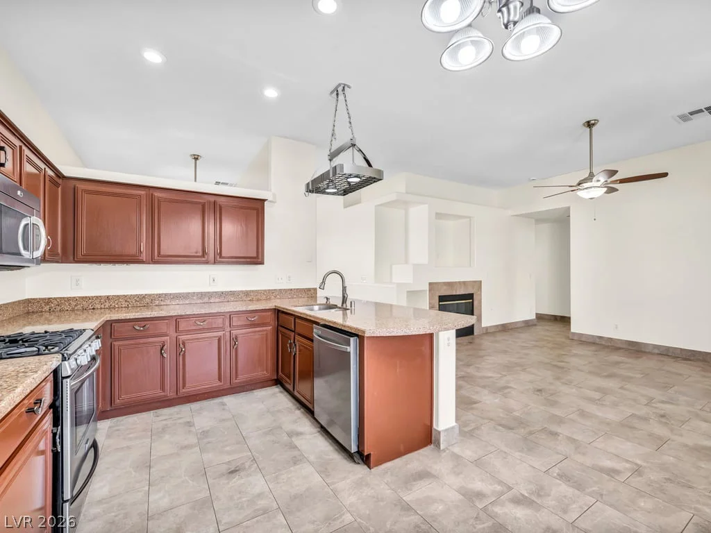 4021 Galisteo, North Las Vegas, NV 89032