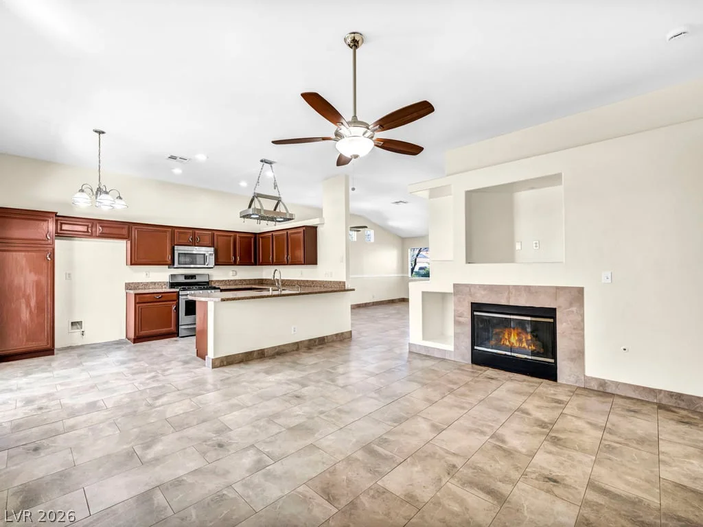 4021 Galisteo, North Las Vegas, NV 89032