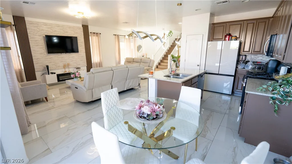 7322 Puddle Duck, Las Vegas, NV 89166