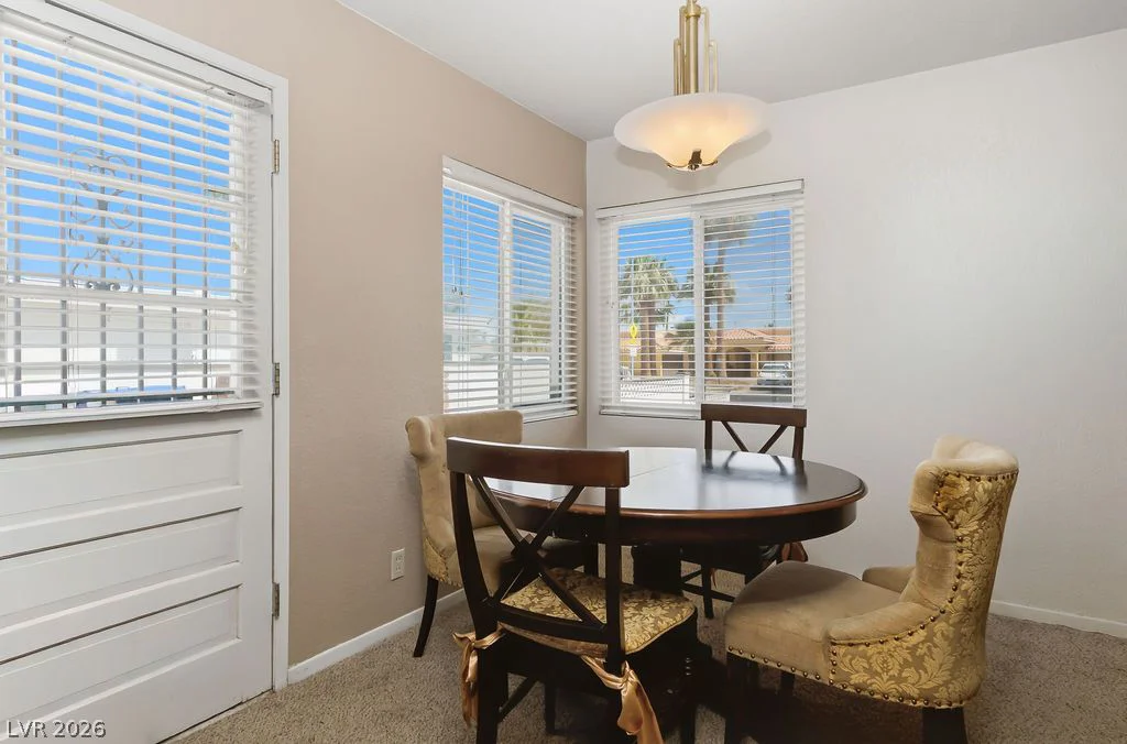 551 Oakey, Las Vegas, NV 89104