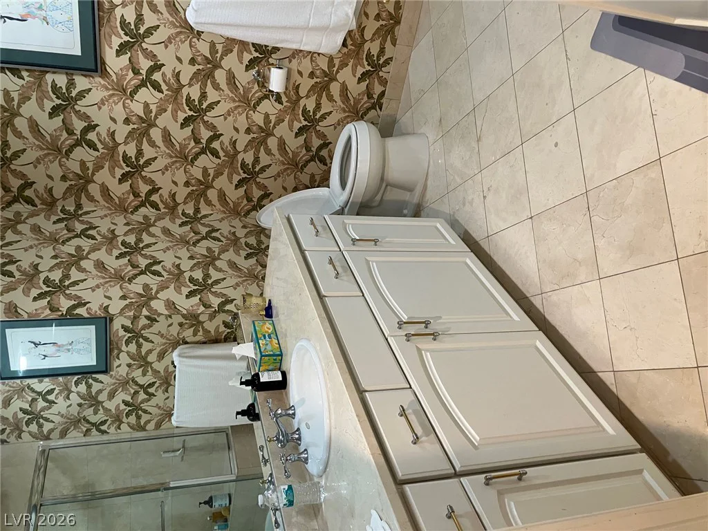 1 Hughes Center, Las Vegas, NV 89169