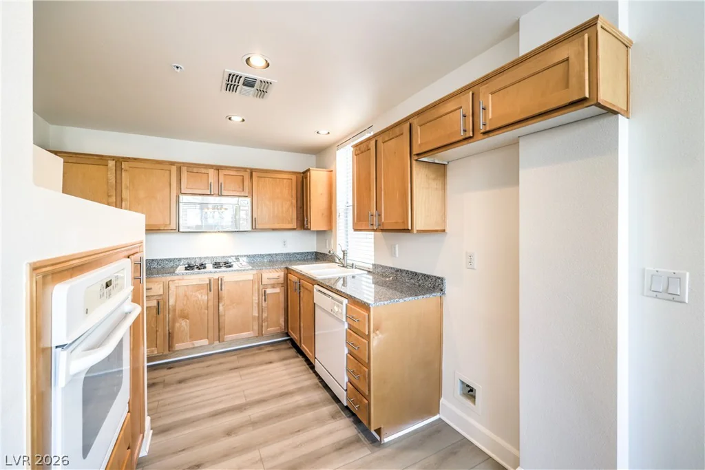 51 Agate, Las Vegas, NV 89123