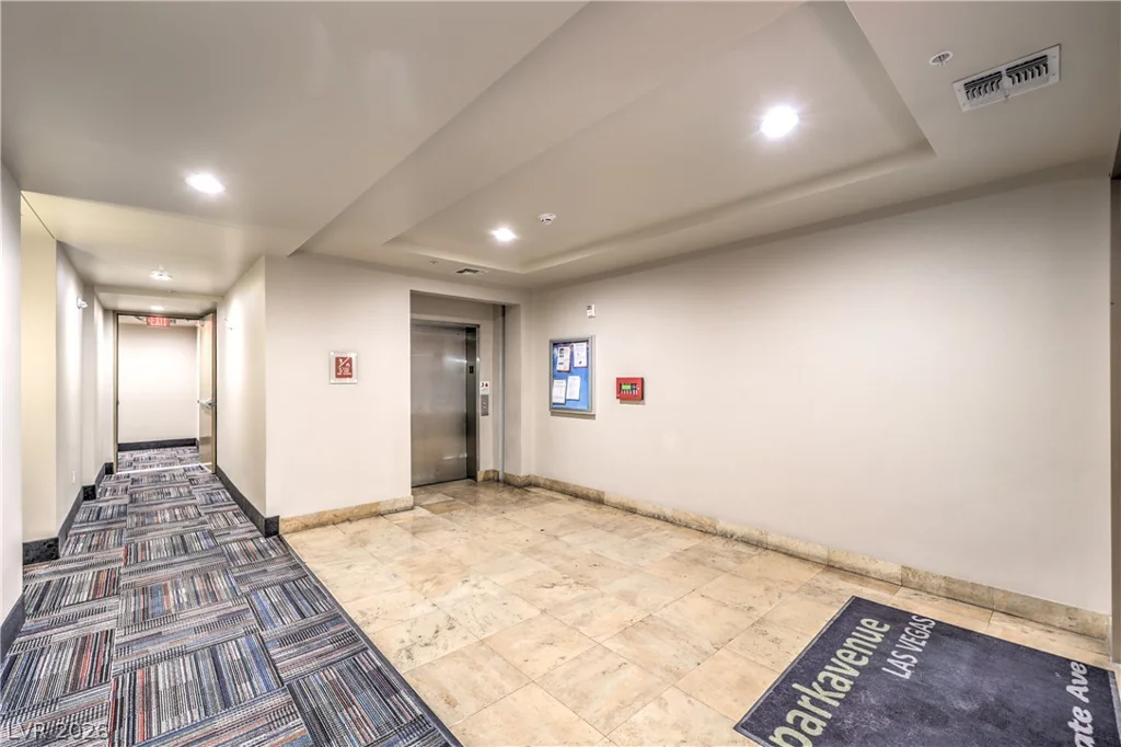 51 Agate, Las Vegas, NV 89123
