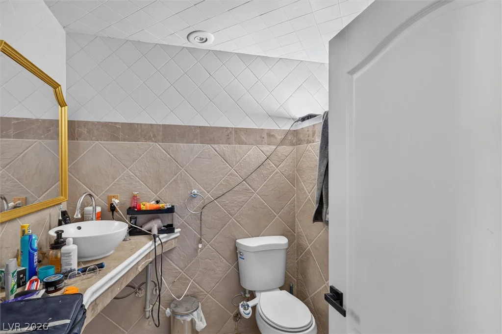 2671 Hacienda, Pahrump, NV 89048