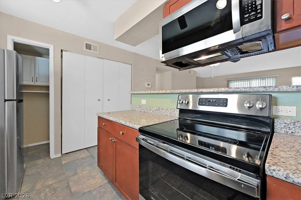 2750 Durango, Las Vegas, NV 89117