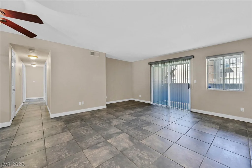 2750 Durango, Las Vegas, NV 89117