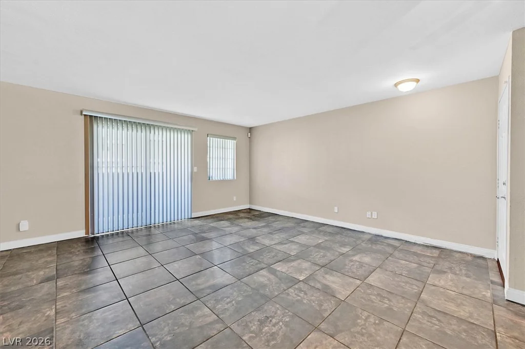 2750 Durango, Las Vegas, NV 89117