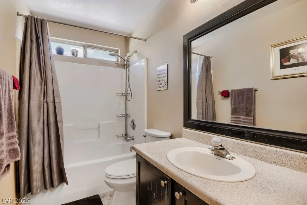 6431 Shining Sand, Las Vegas, NV 89142